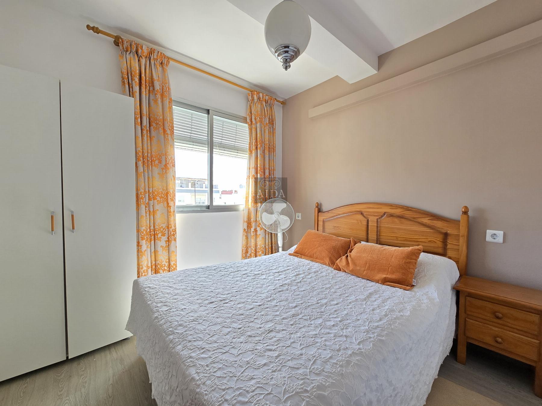For sale of flat in Estepona