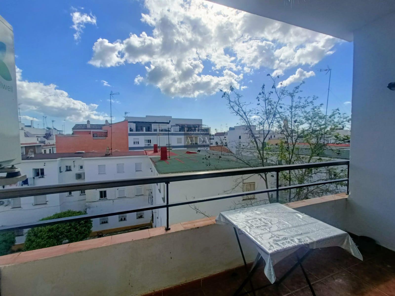 For sale of flat in Estepona