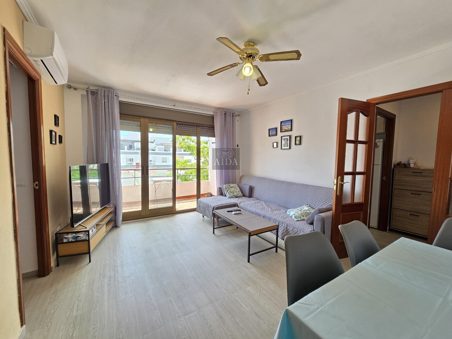 For sale of flat in Estepona