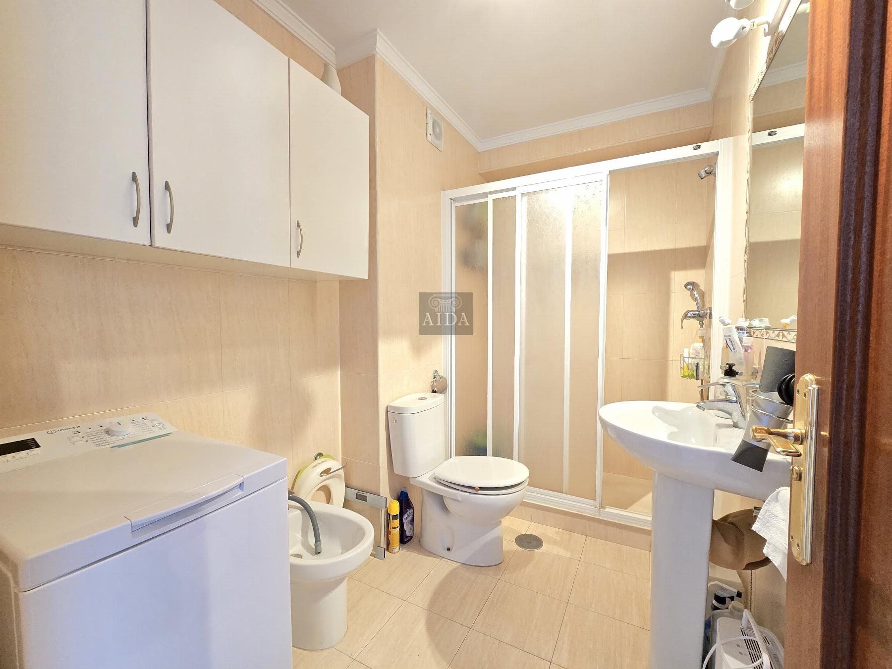 For sale of flat in Estepona