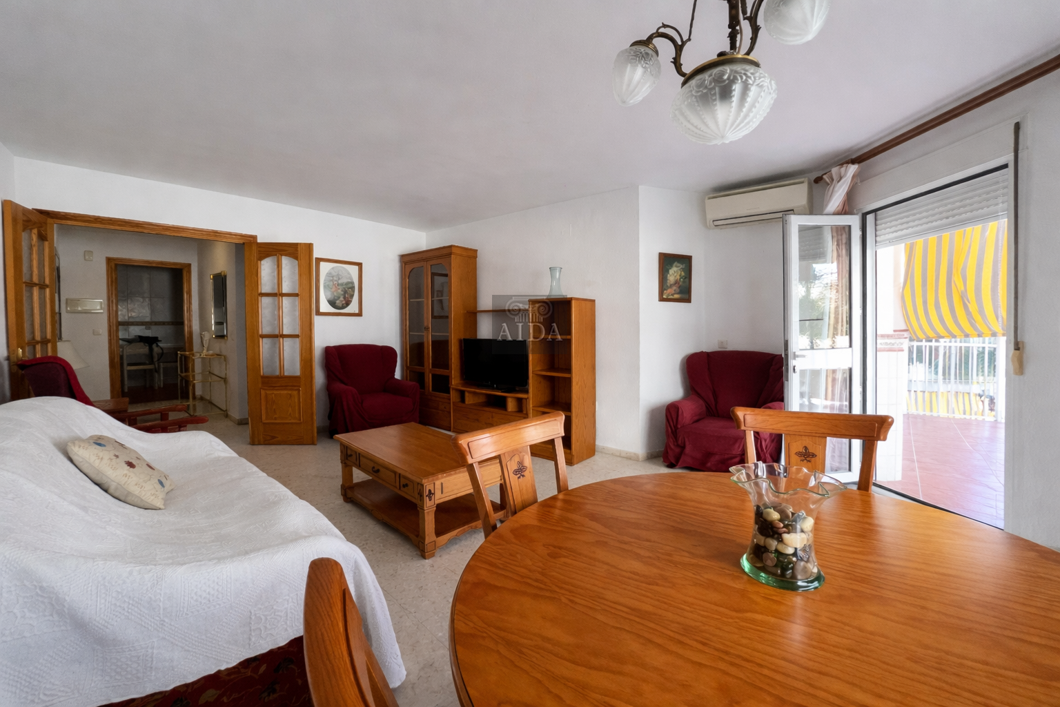 Venta de piso en Estepona