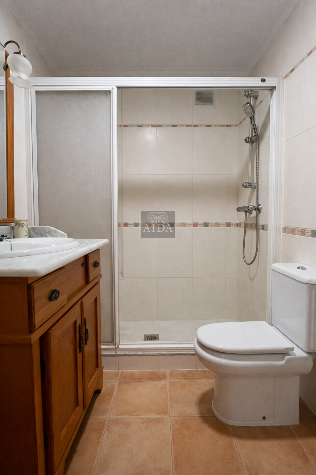 Venta de piso en Estepona