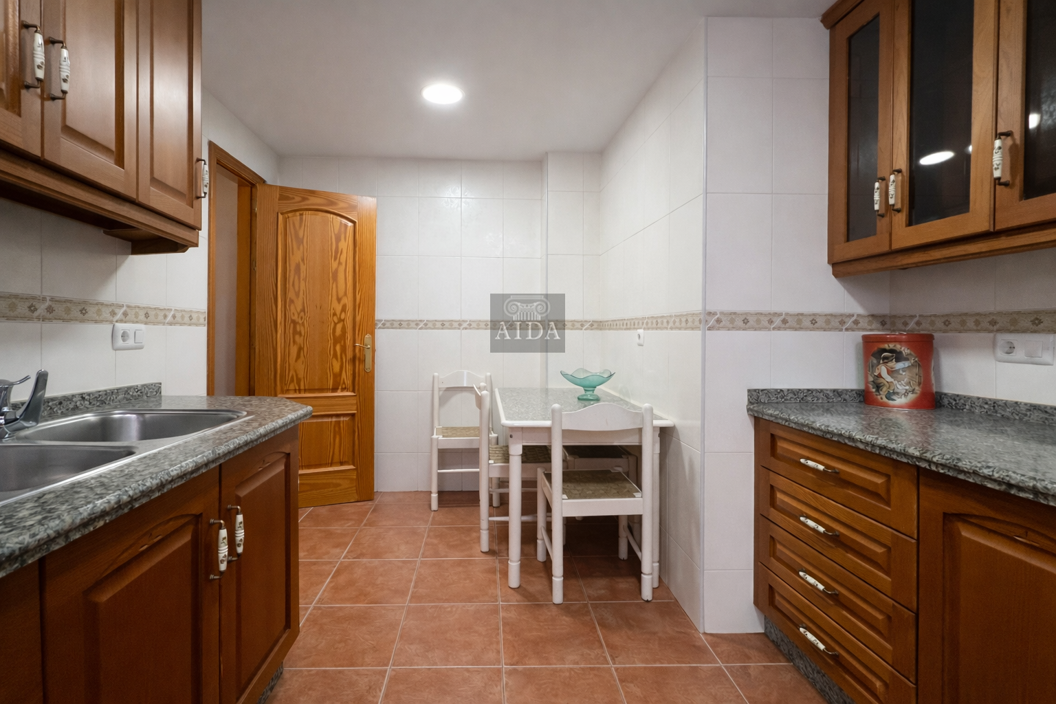 Venta de piso en Estepona