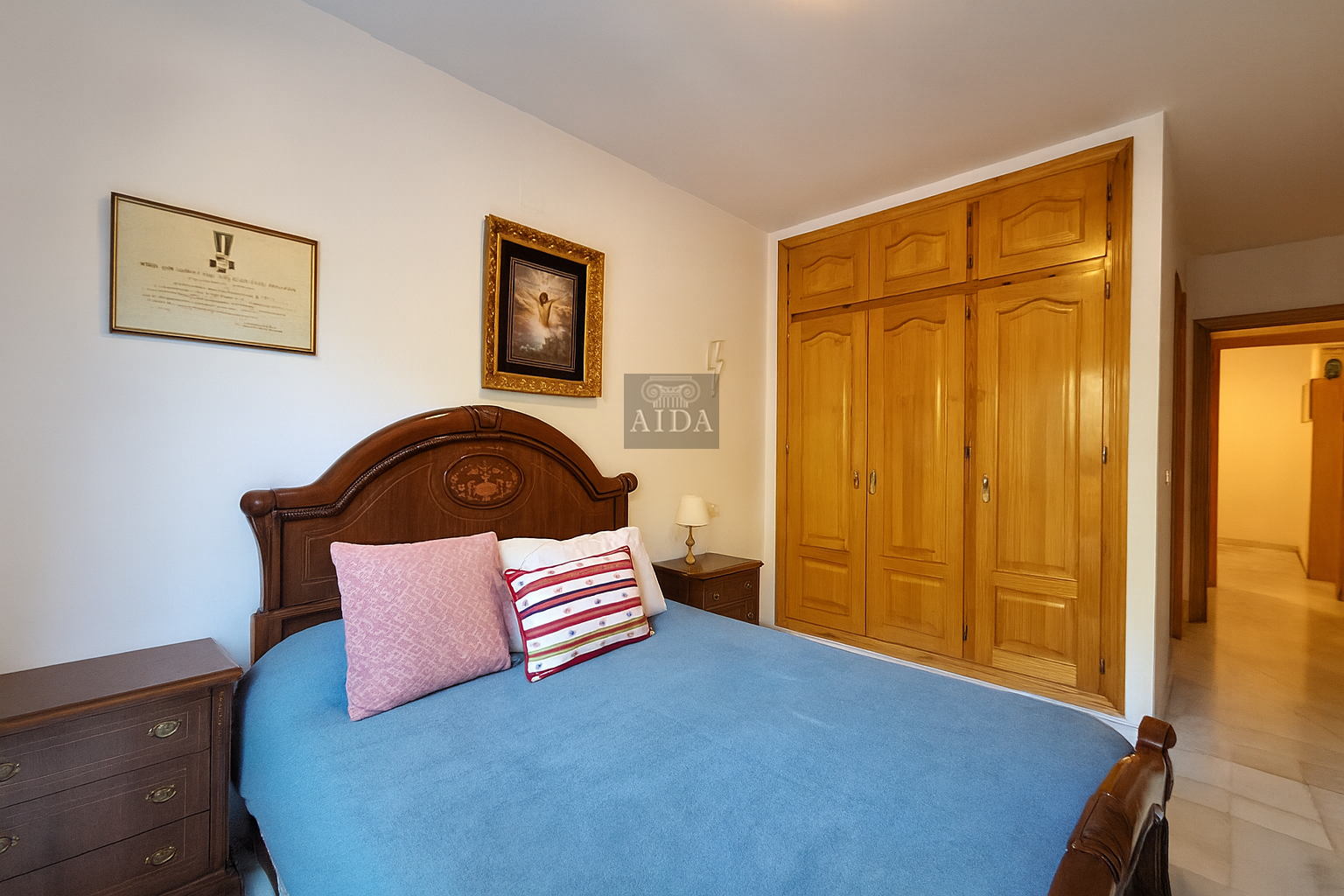 Venta de piso en Estepona