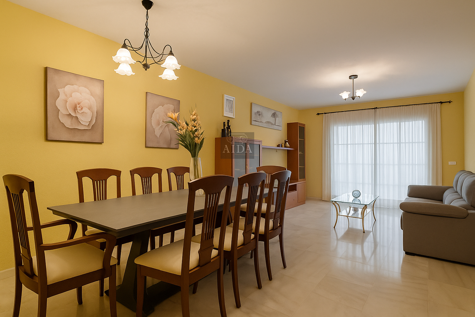 Venta de piso en Estepona