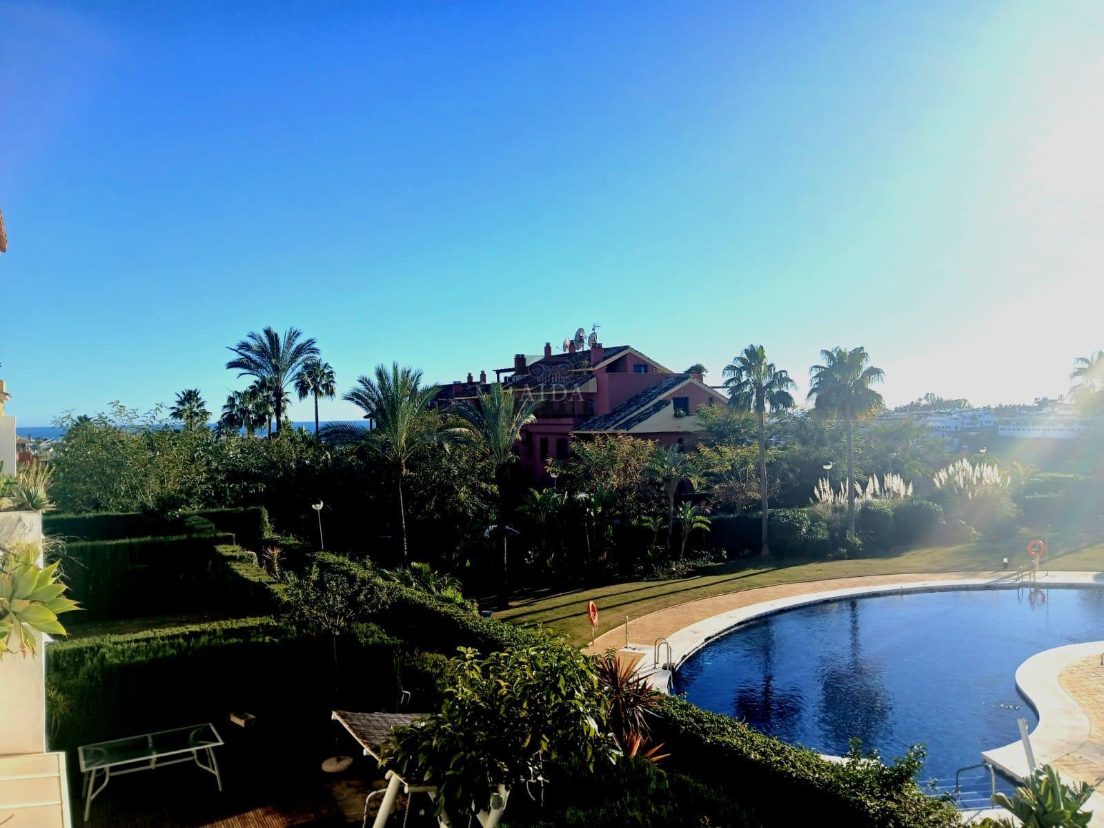 Venta de piso en Estepona