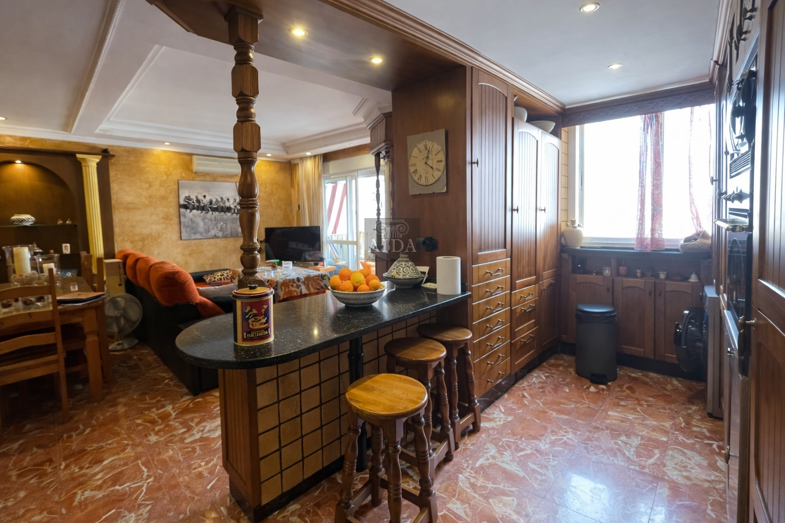 Venta de piso en Estepona