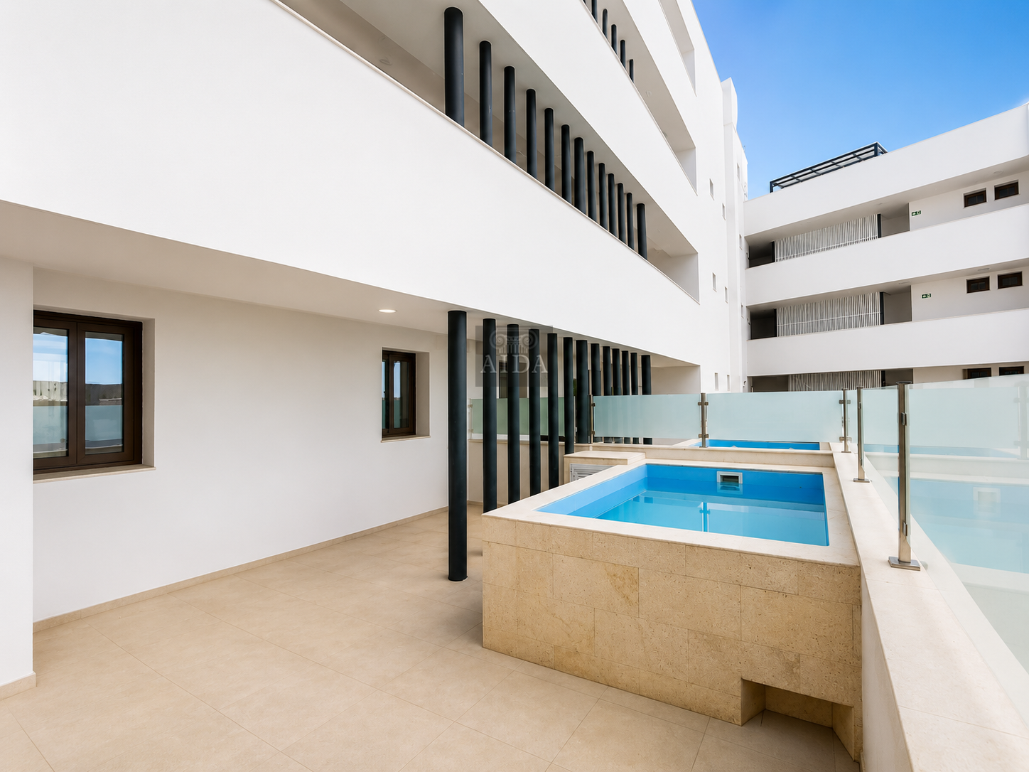 Venta de piso en Estepona