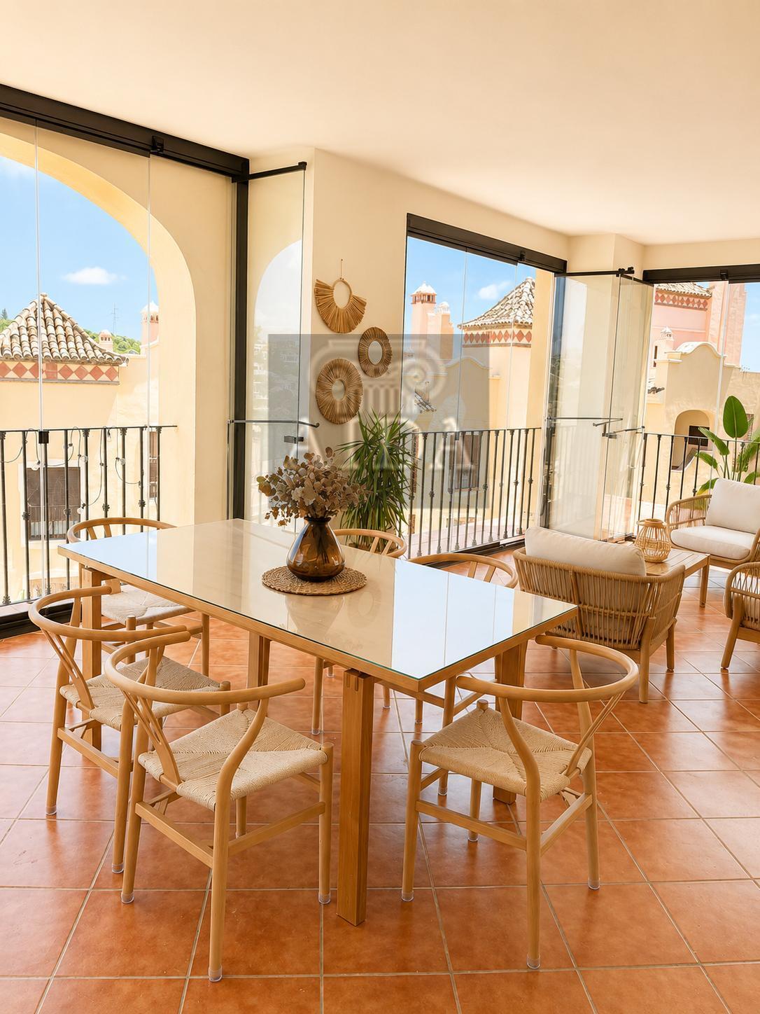 Venta de piso en Estepona