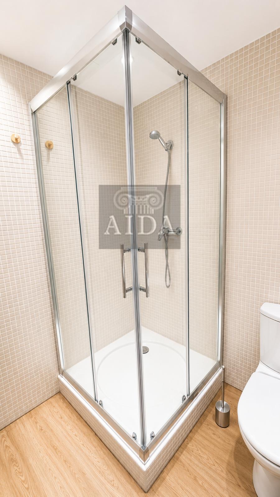 Venta de piso en Estepona