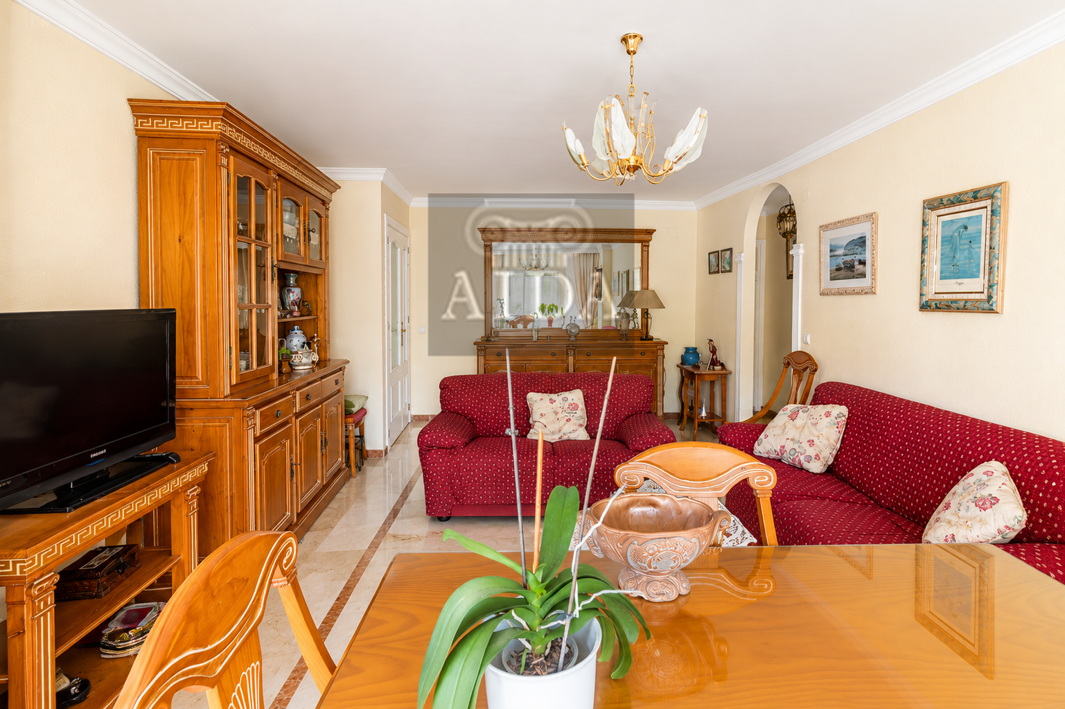 Venta de piso en Estepona