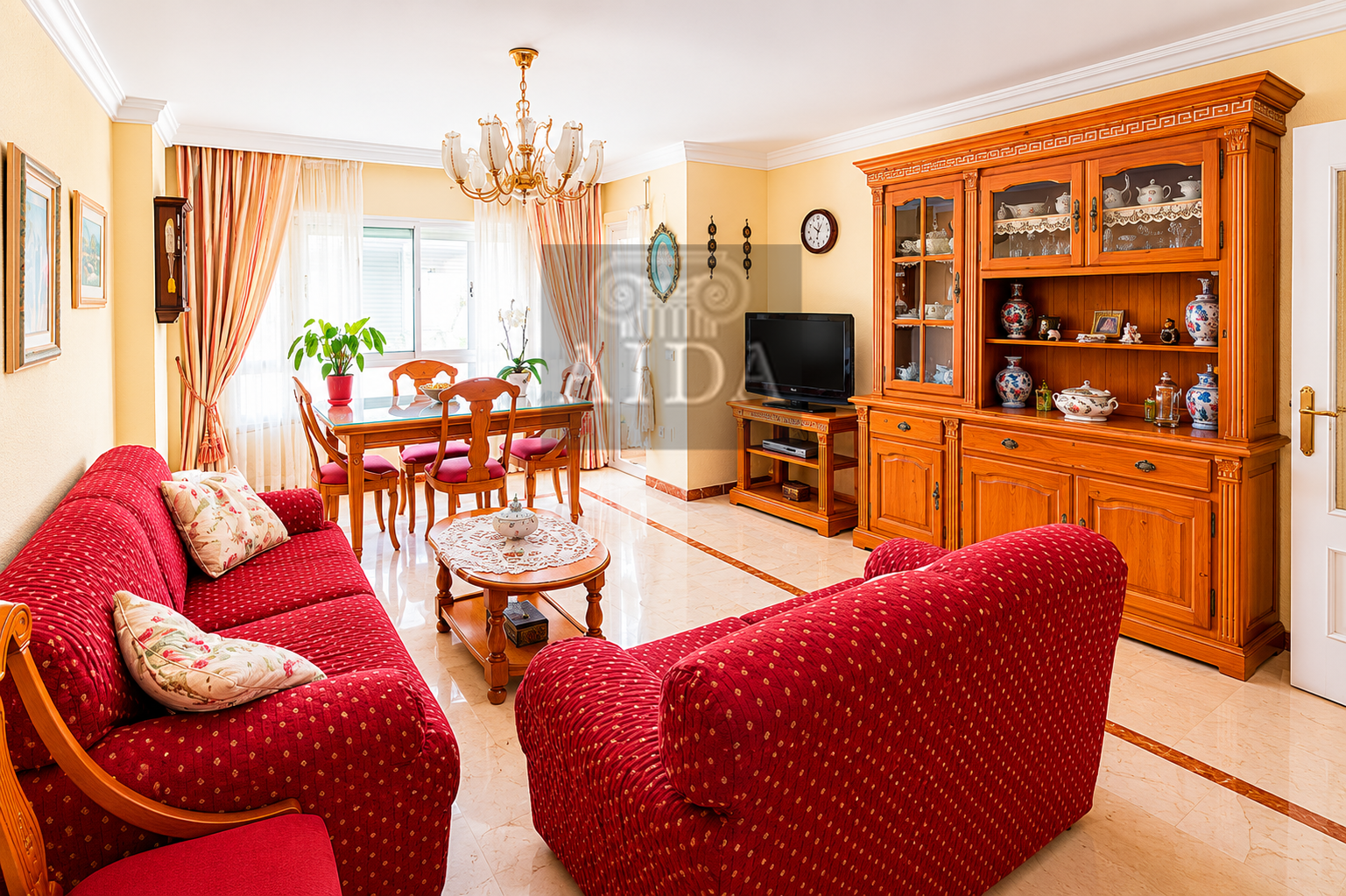 Venta de piso en Estepona