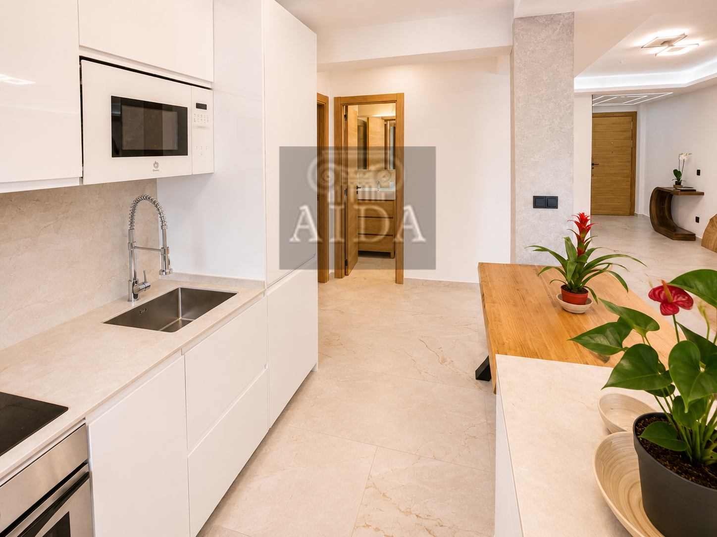 Venta de piso en Estepona