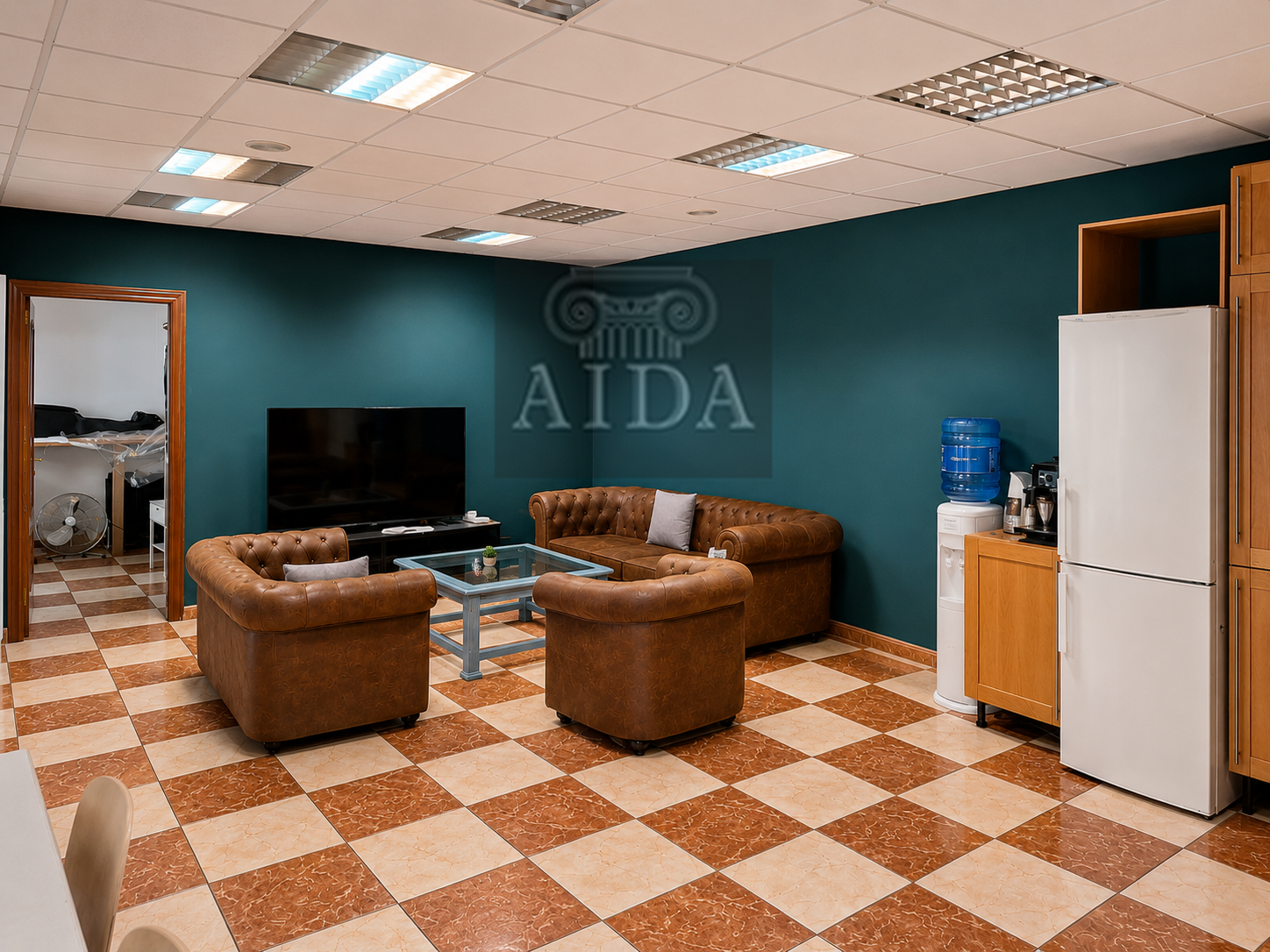 Venta de nave en Estepona