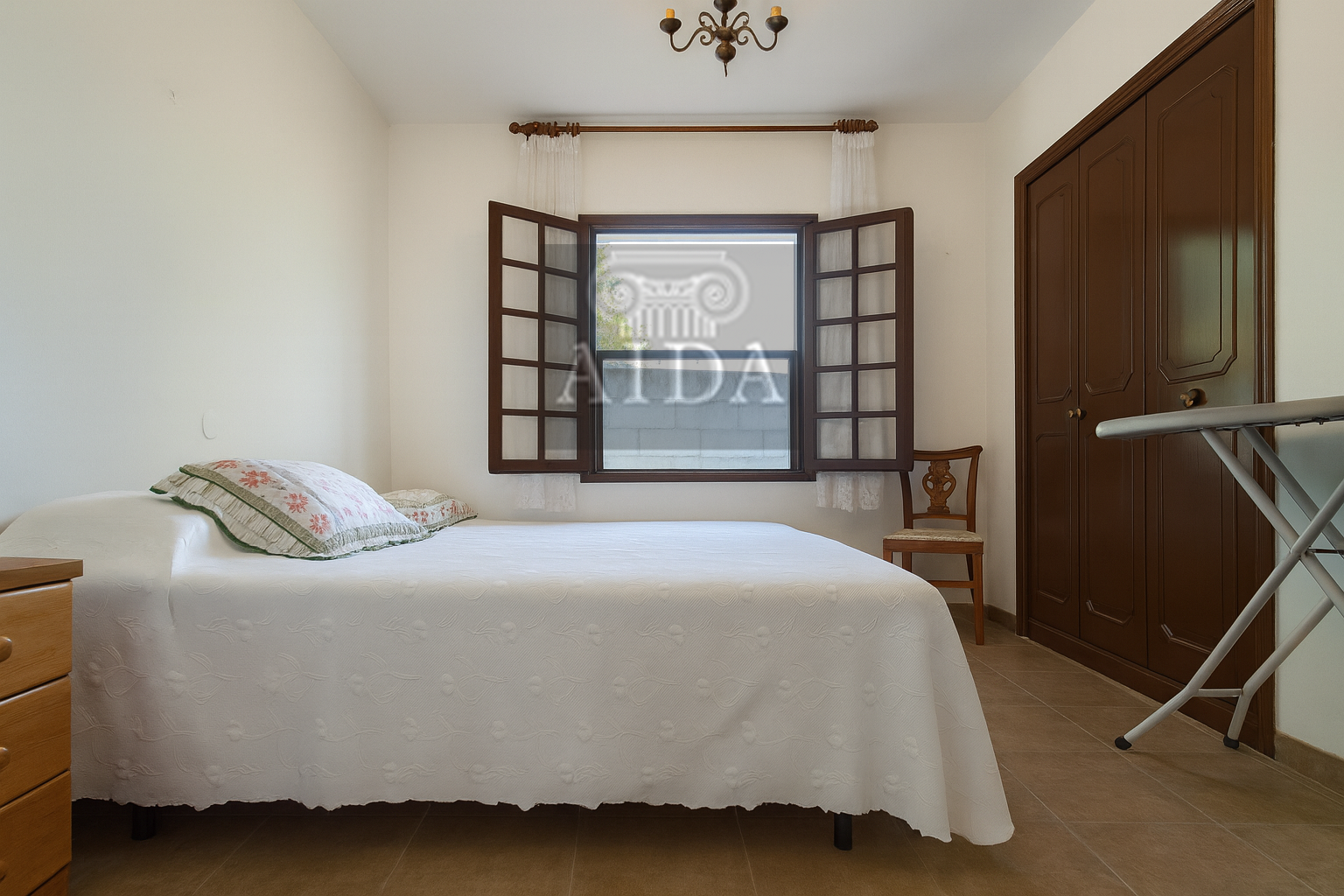 Venta de chalet en Estepona