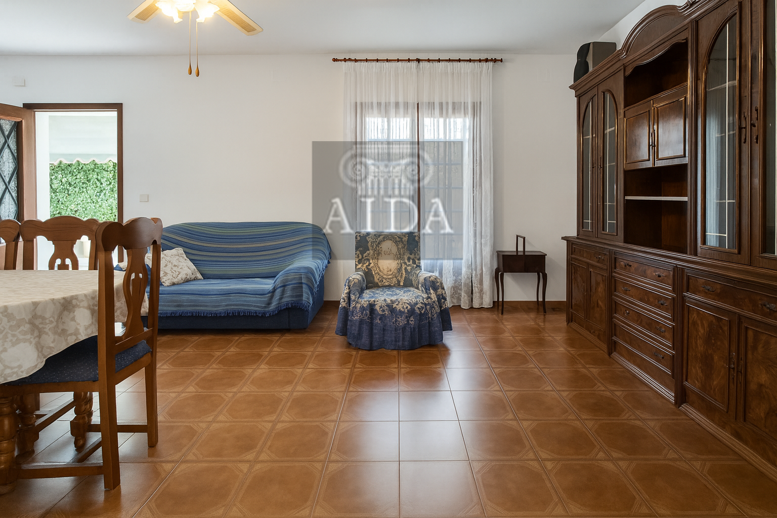 Venta de chalet en Estepona