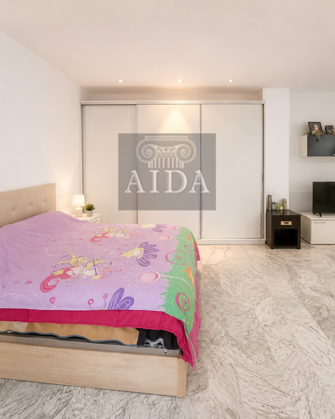 Venta de estudio en Estepona