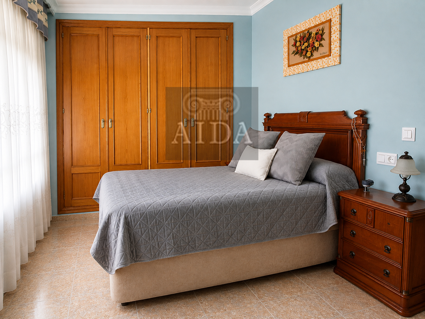 Venta de piso en Estepona