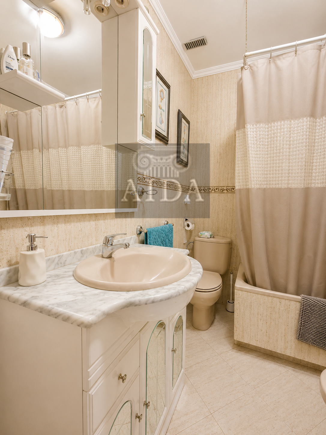 Venta de piso en Estepona
