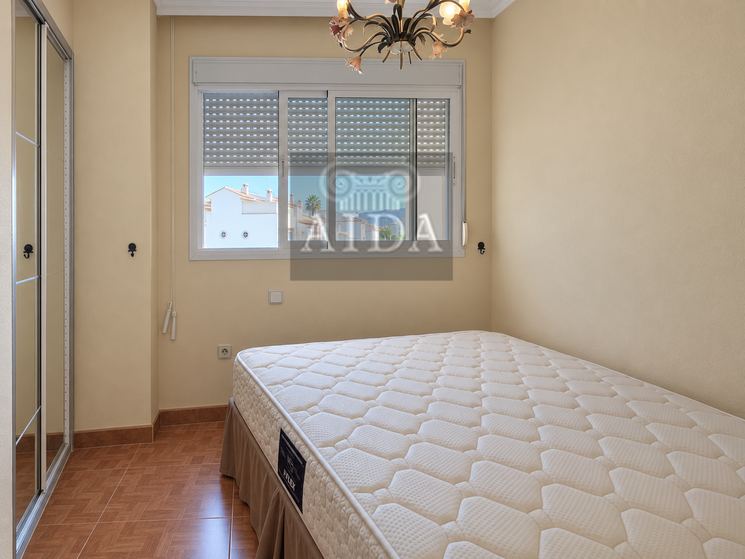 Venta de piso en Estepona