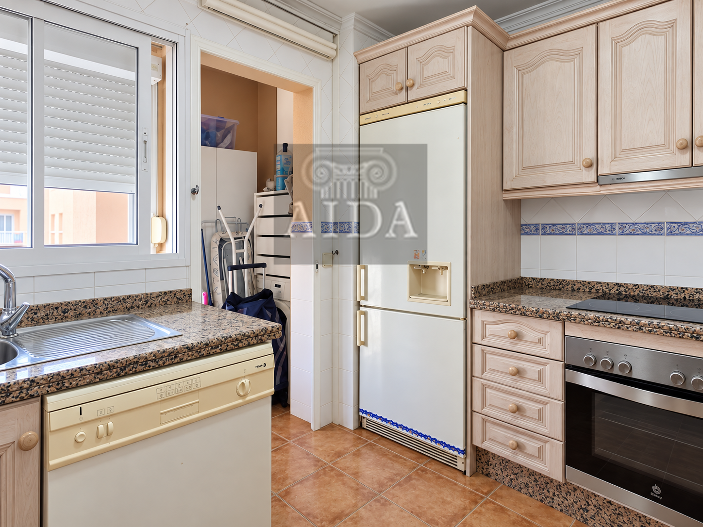 Venta de piso en Estepona