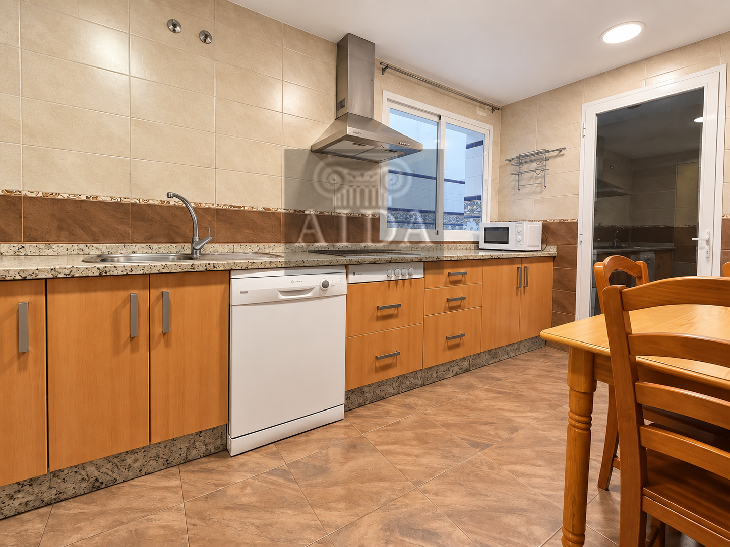 Venta de piso en Estepona