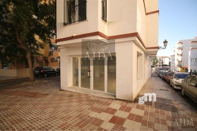 For sale of commercial in Estepona