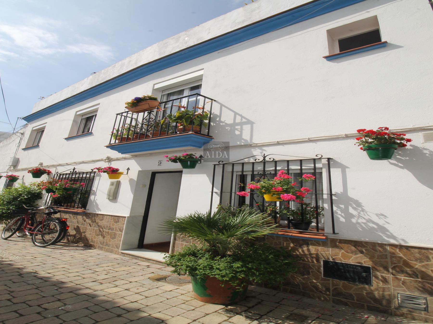 Venta de casa en Estepona