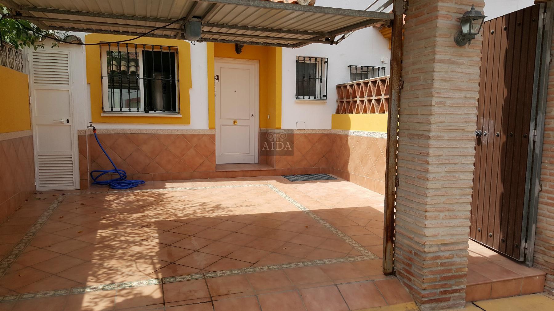 For sale of duplex in Marbella