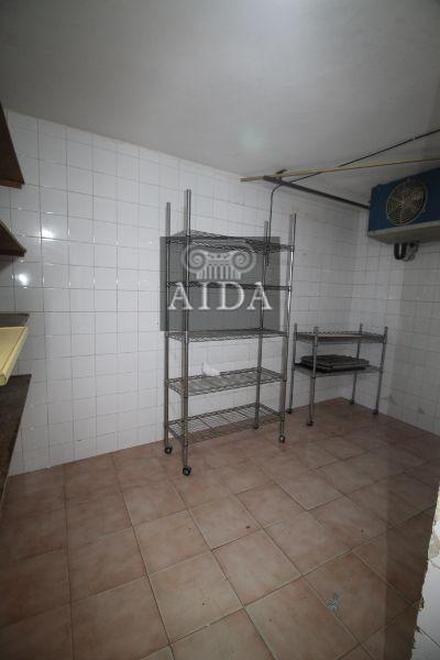 For sale of commercial in Estepona