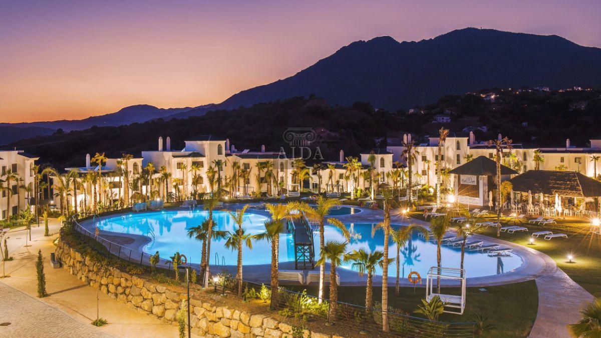 For sale of flat in Estepona