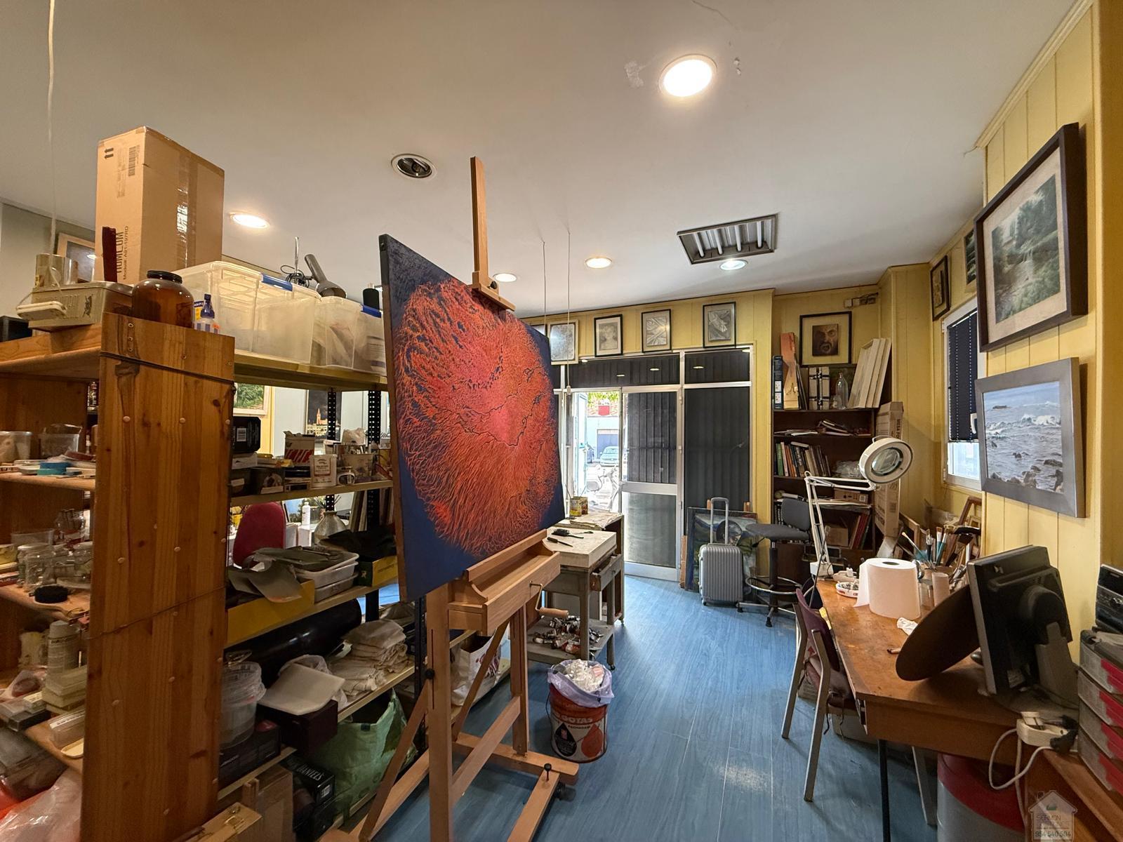 For sale of commercial in Sevilla