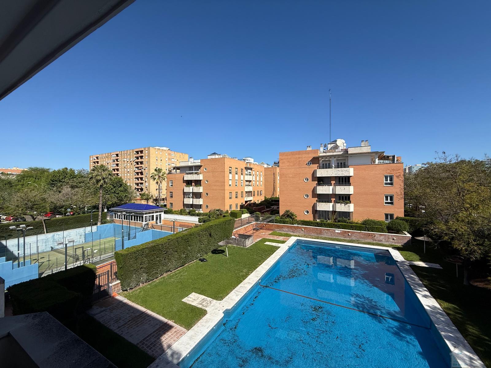 For rent of flat in Sevilla