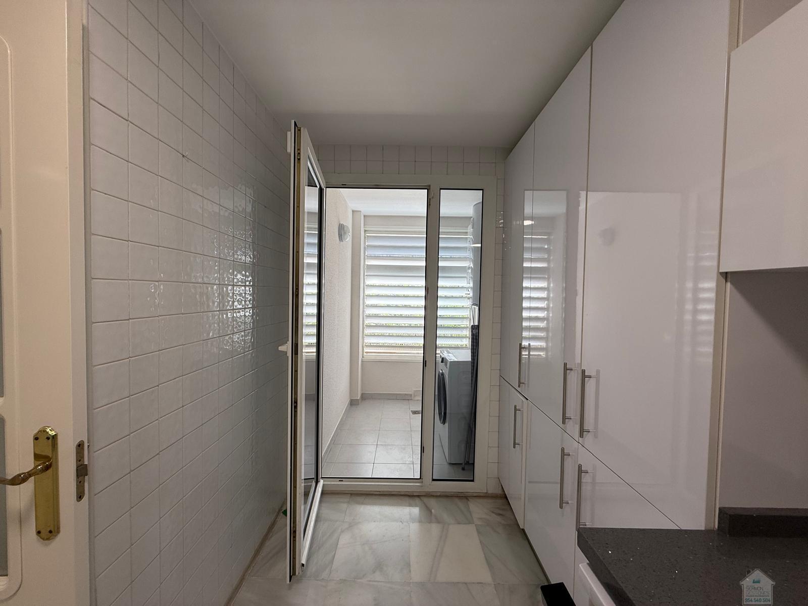For rent of flat in Sevilla