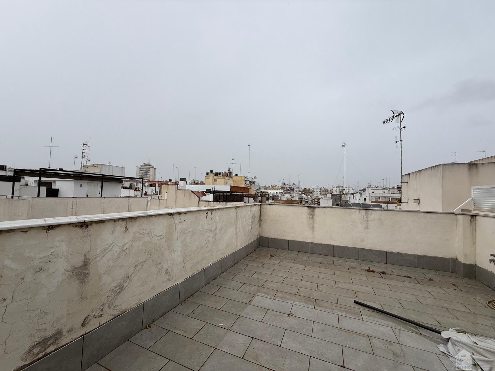 For sale of flat in Sevilla