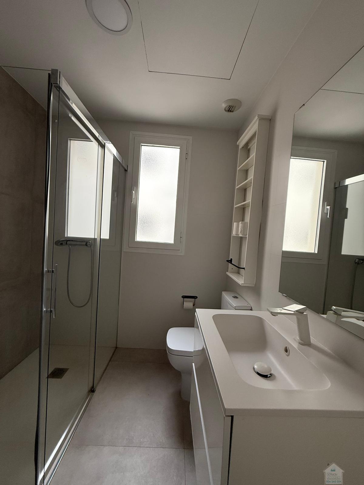 For sale of flat in Sevilla