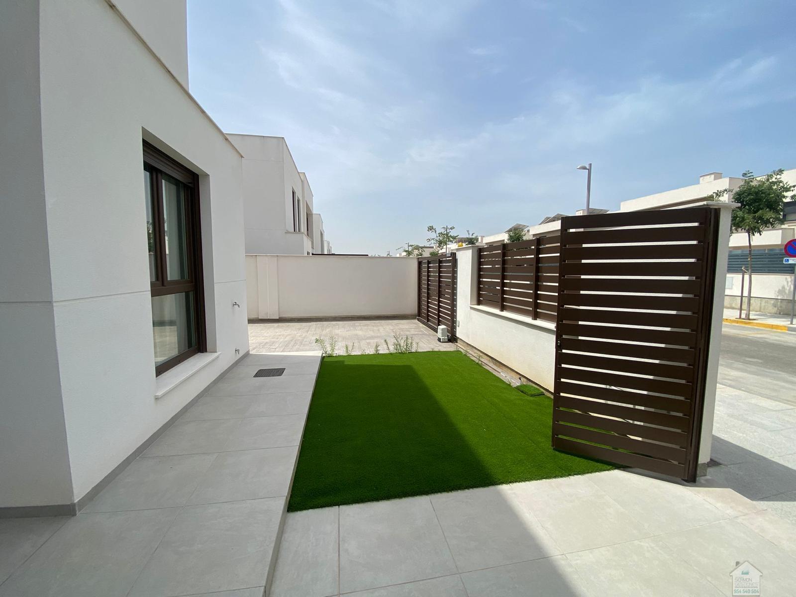 For rent of chalet in Dos Hermanas