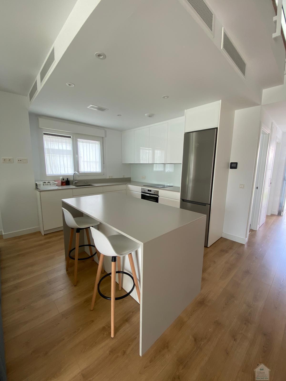 For rent of chalet in Dos Hermanas