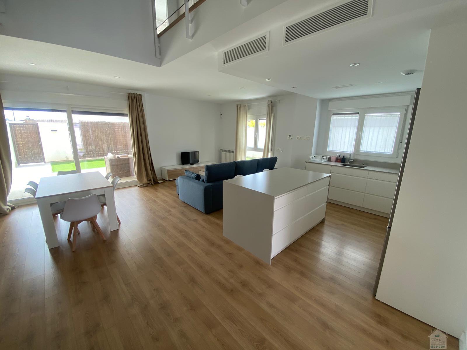 For rent of chalet in Dos Hermanas