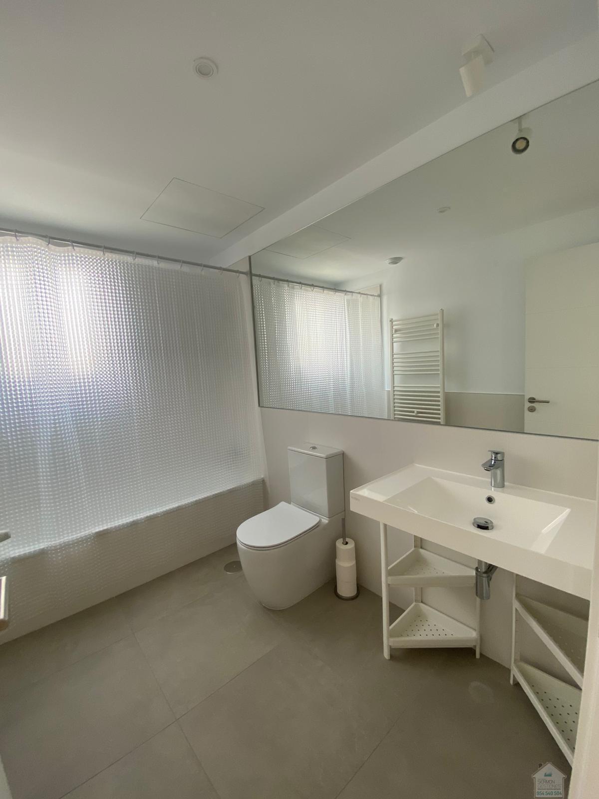 For rent of chalet in Dos Hermanas