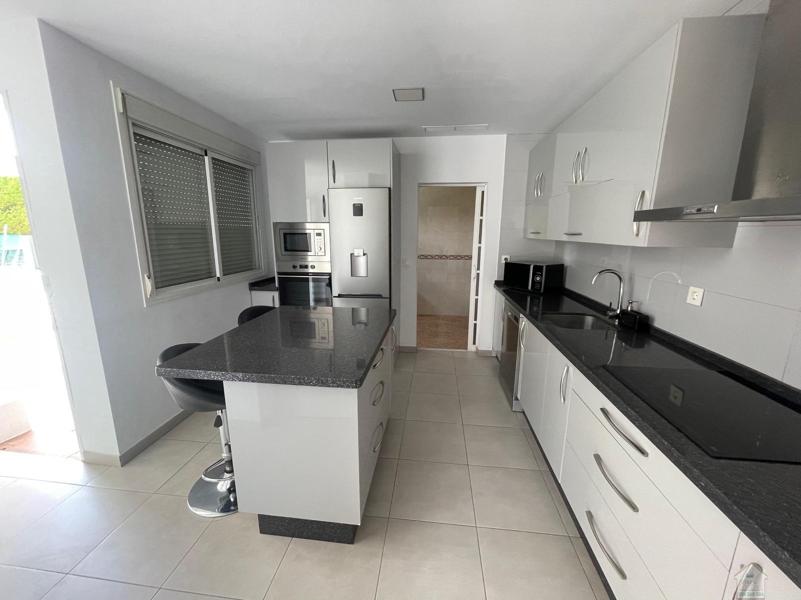 Venta de chalet en Dos Hermanas