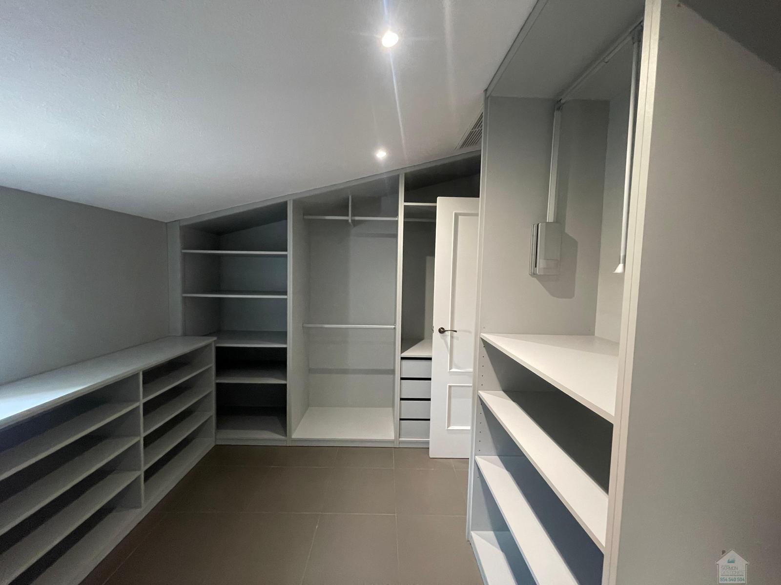 Venta de chalet en Dos Hermanas