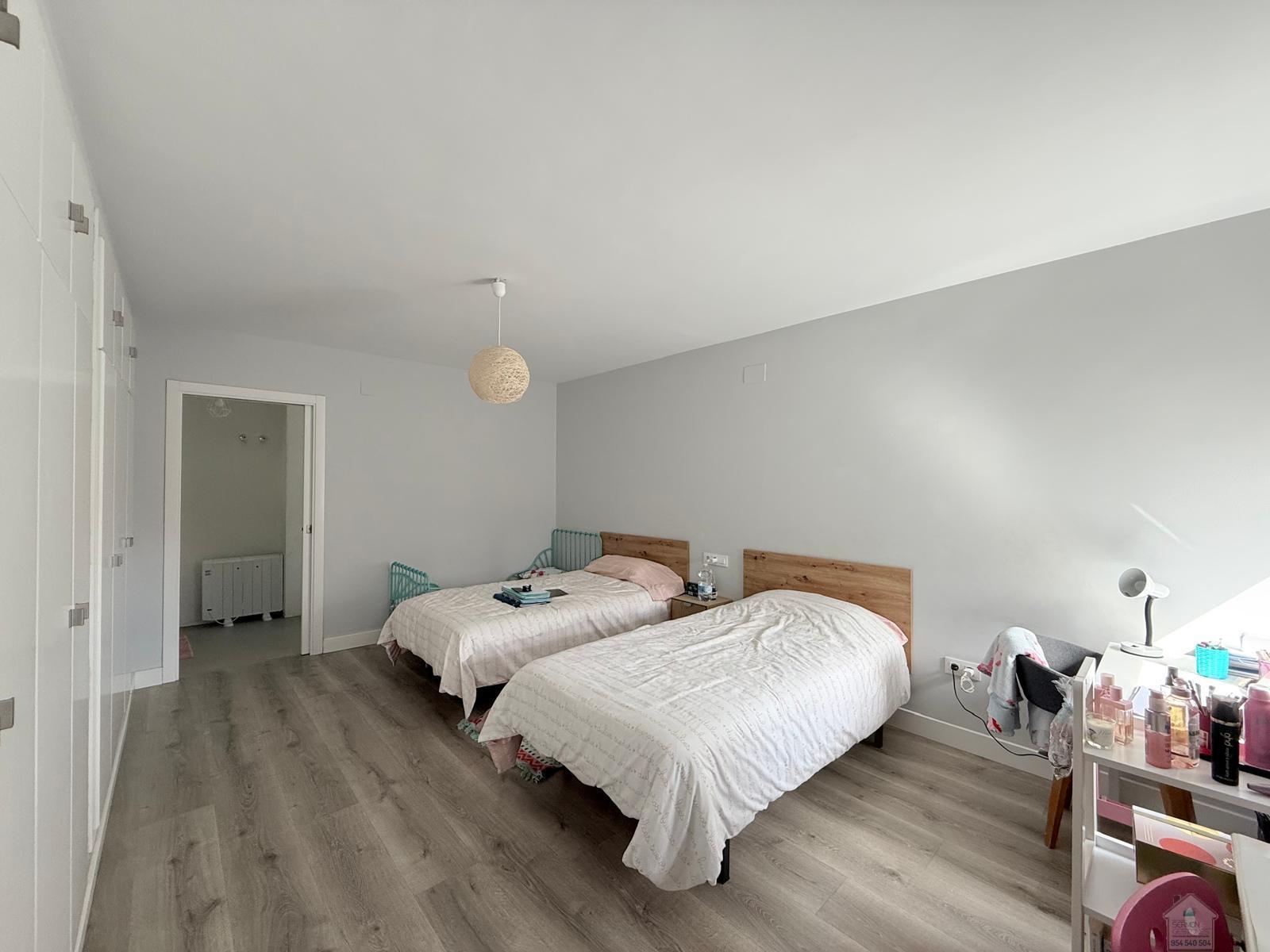 Venta de chalet en Dos Hermanas