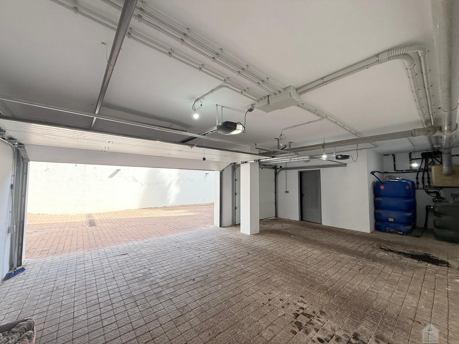 Venta de chalet en Dos Hermanas