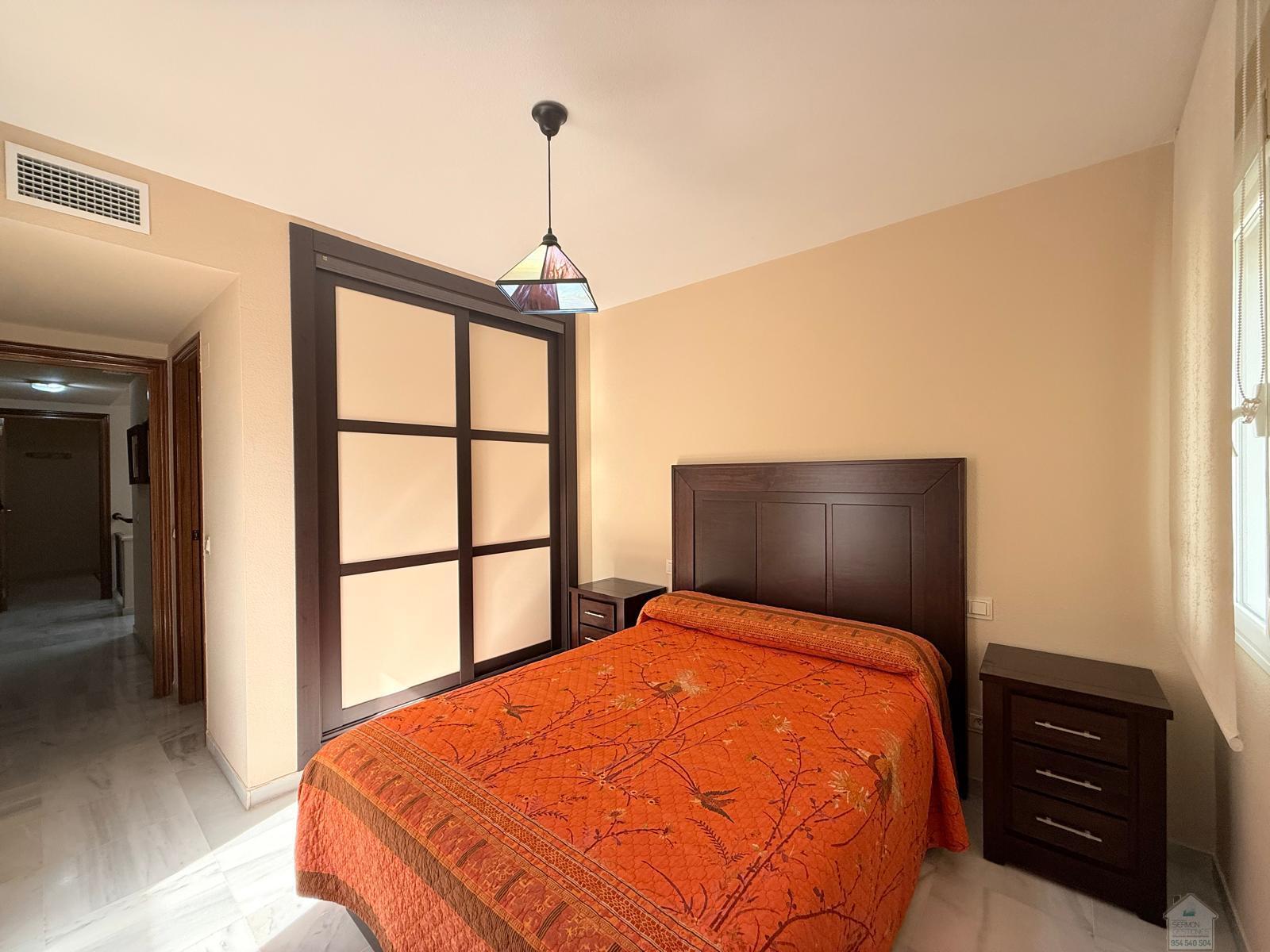 Venta de chalet en Tomares
