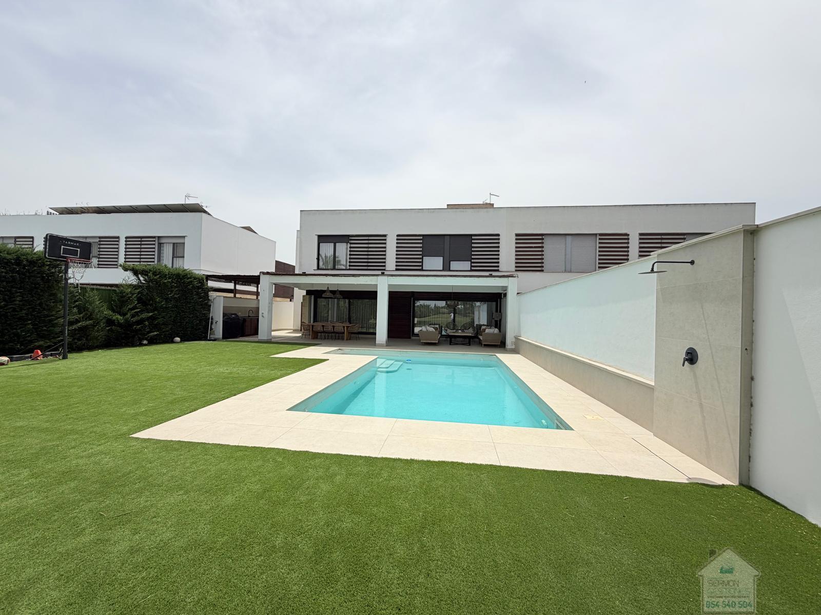 Alquiler de chalet en Alcalá de Guadaíra