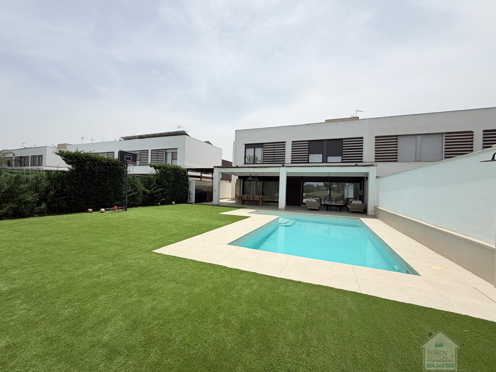 Alquiler de chalet en Alcalá de Guadaíra