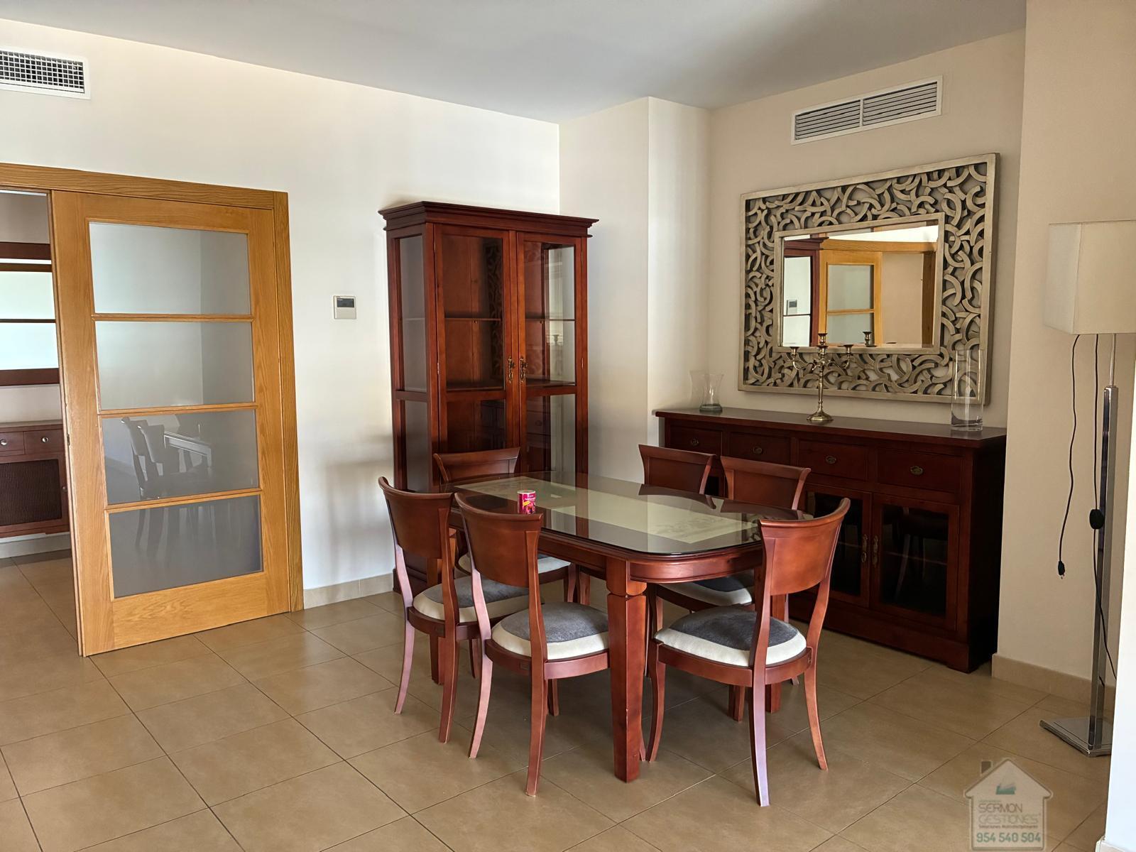 For rent of flat in Sevilla