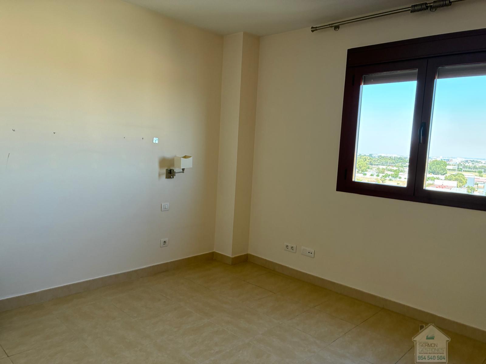 For rent of flat in Sevilla