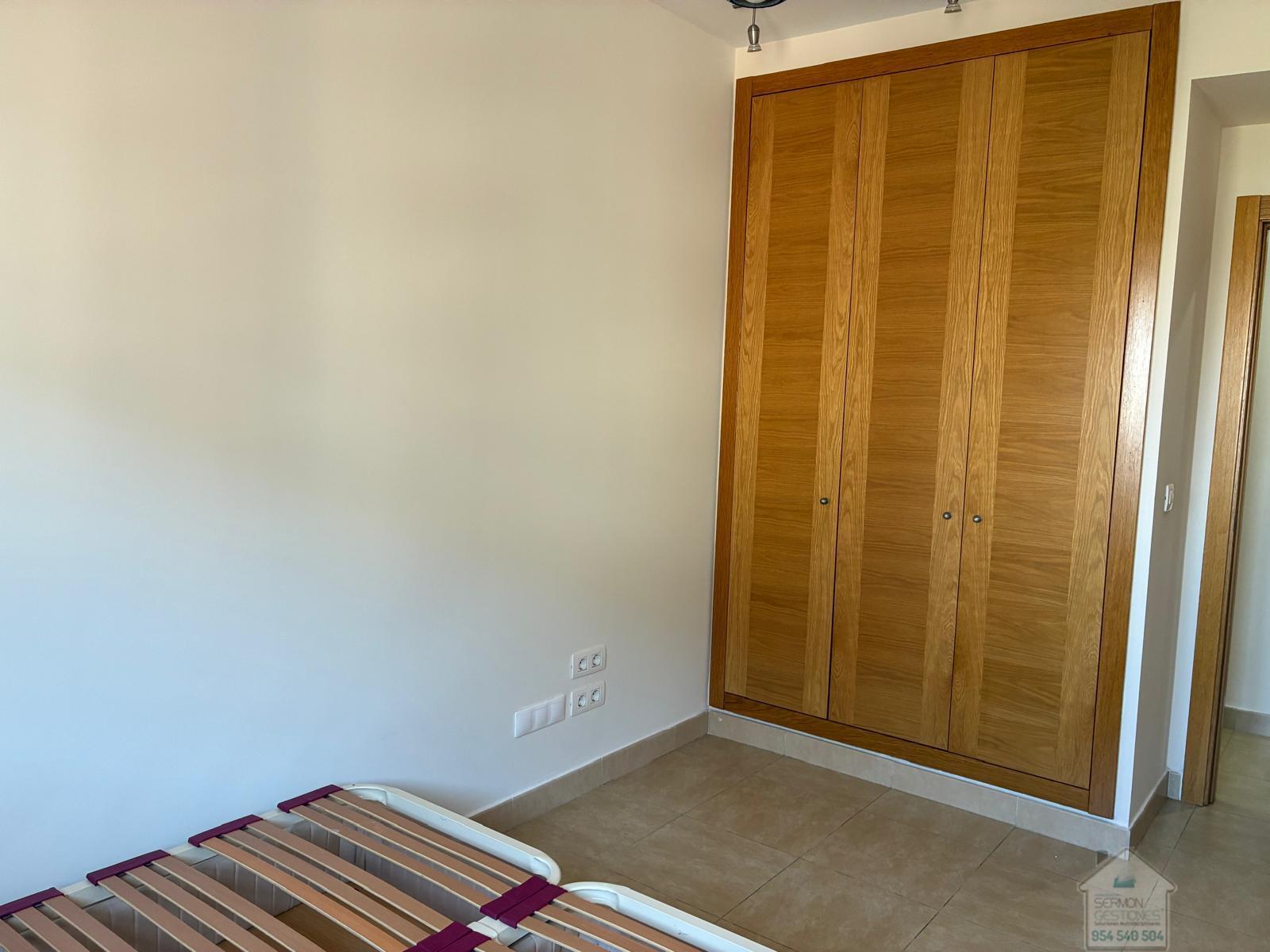 For rent of flat in Sevilla